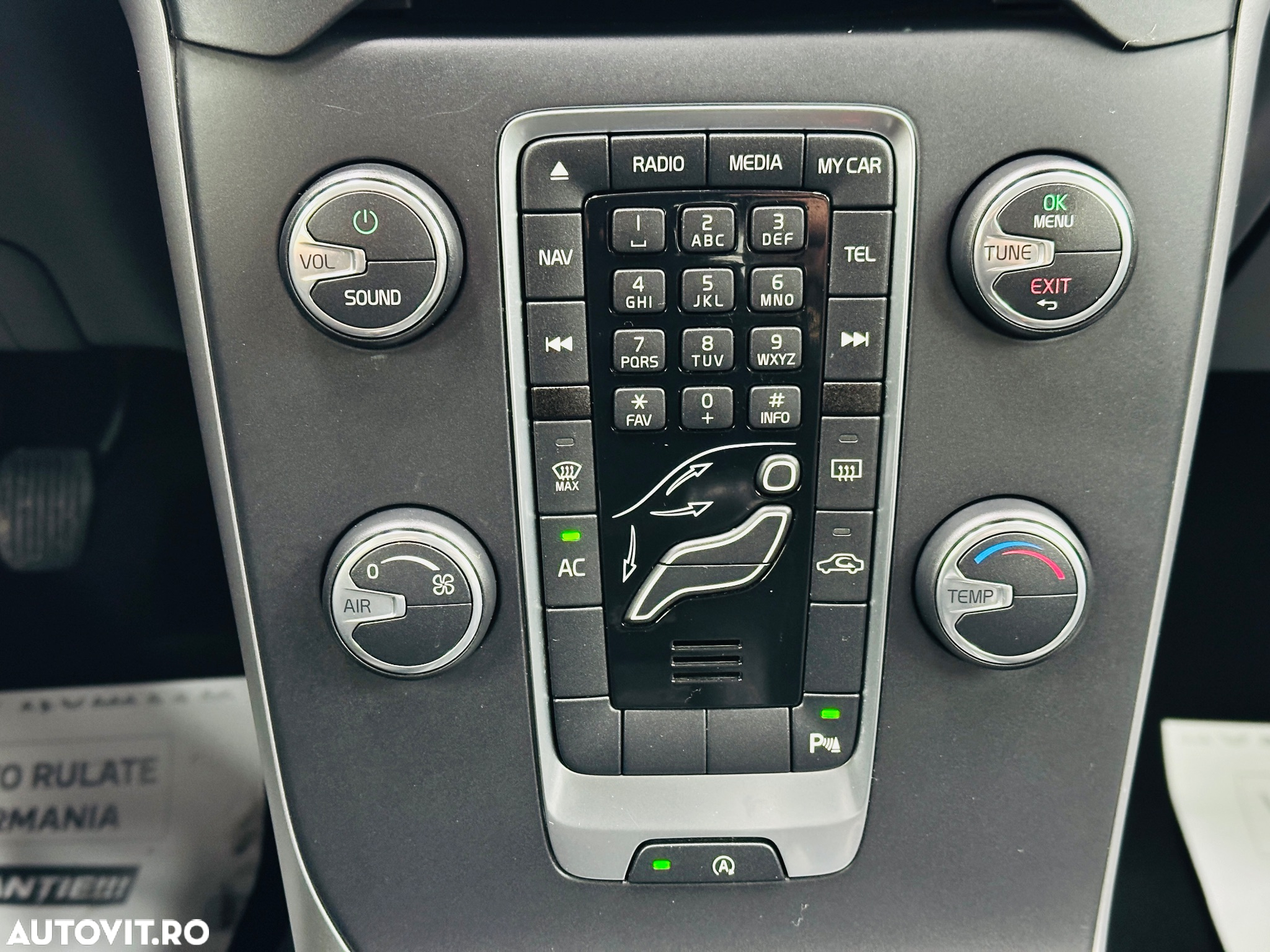 Volvo V40 D2 94g Kinetic - 25