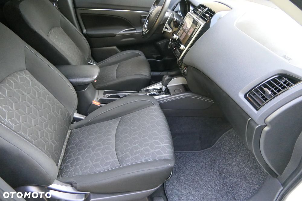 Mitsubishi ASX 2.0 2WD CVT Top - 27