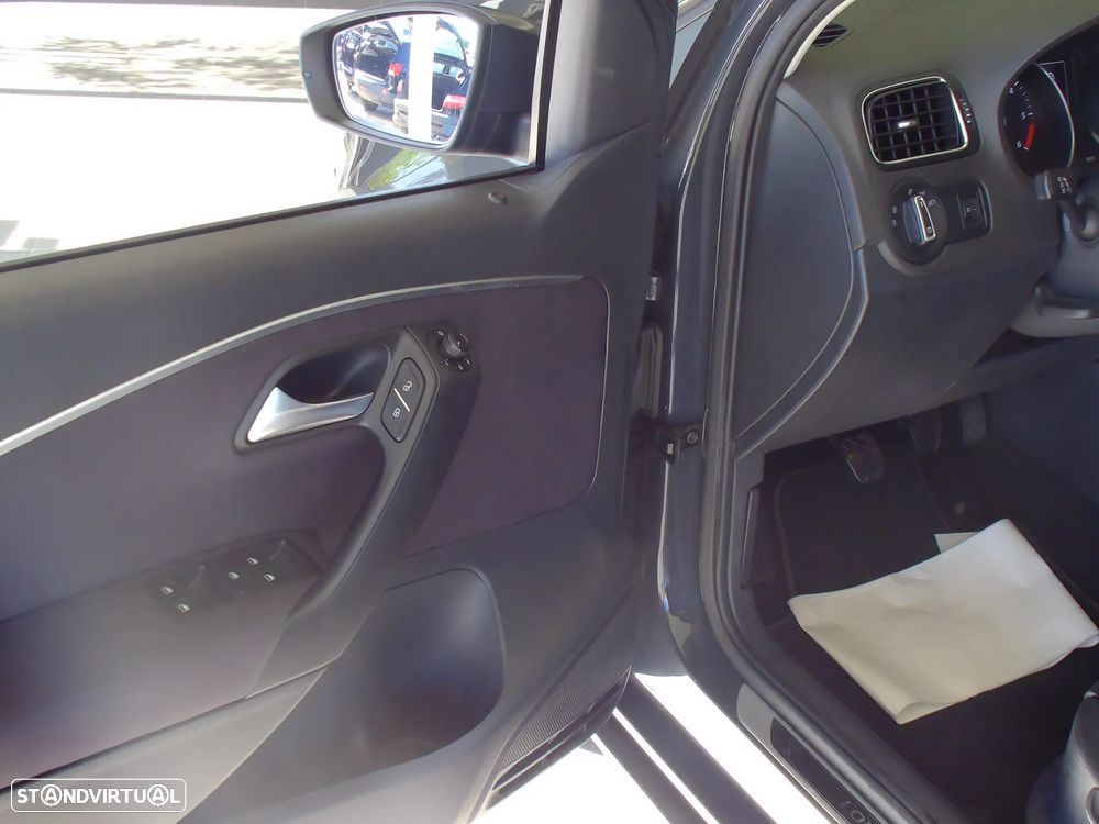 VW Polo - 9