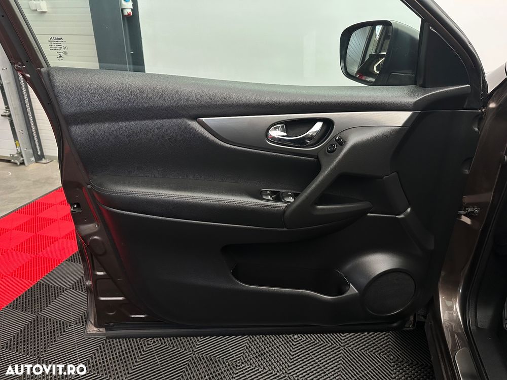 Nissan Qashqai 1.5 DCI N-CONNECTA - 20