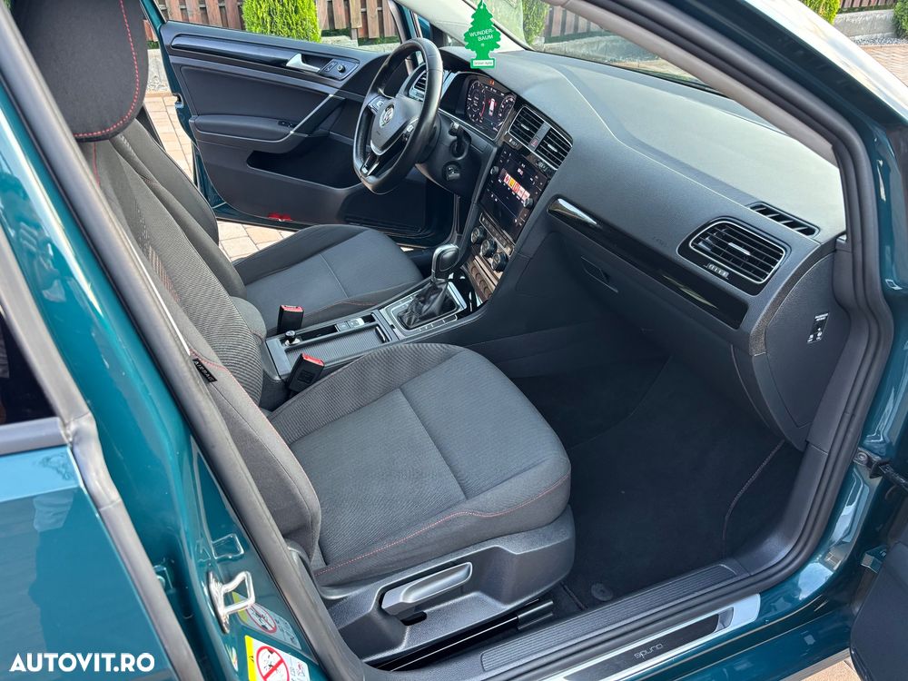 Volkswagen Golf 1.6 TDI DSG Sound - 8