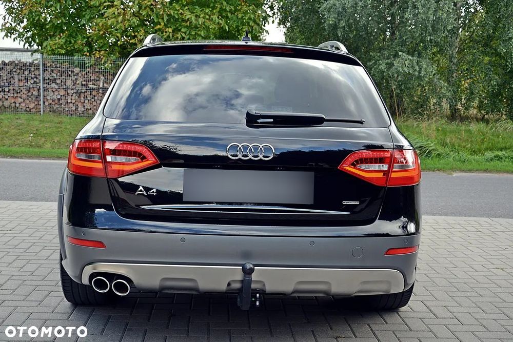 Audi A4 Allroad - 11