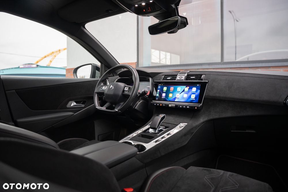 DS Automobiles DS 7 Crossback 1.6 E-Tense Performance Line + - 28