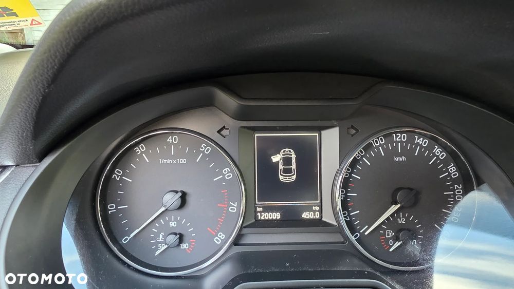 Skoda Octavia 1.4 TSI Elegance DSG - 9