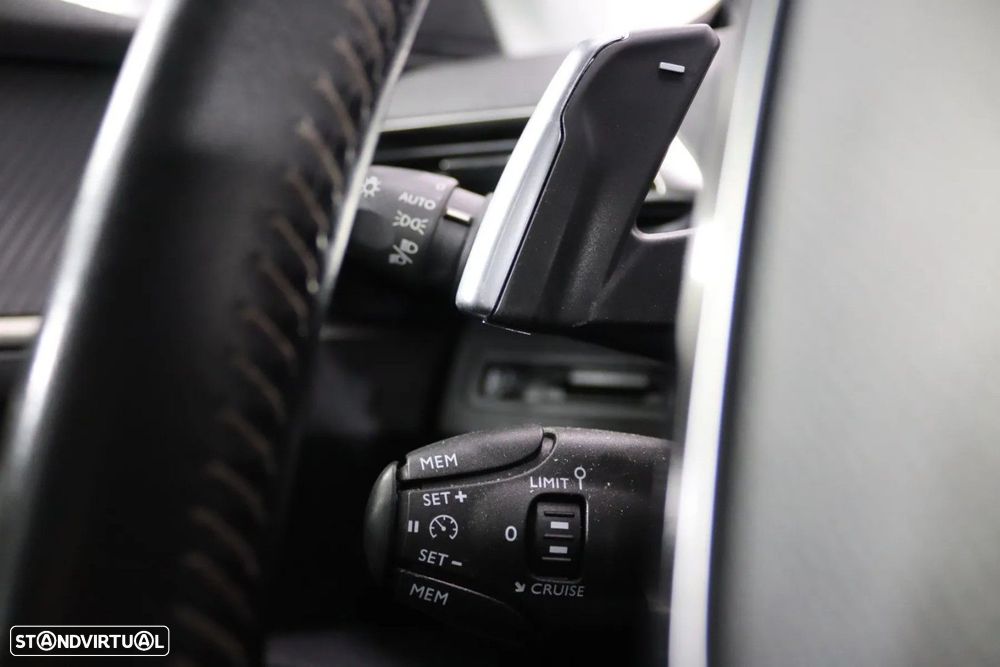 Peugeot 5008 - 12