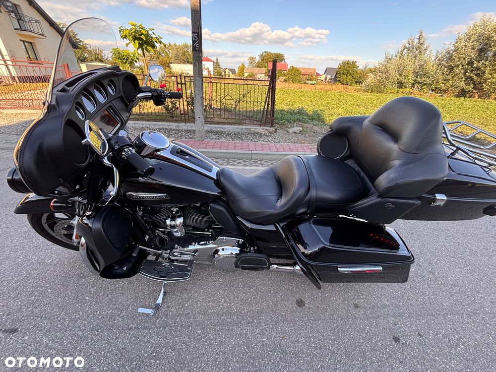 Harley-Davidson FLHTCU Ultra - 14