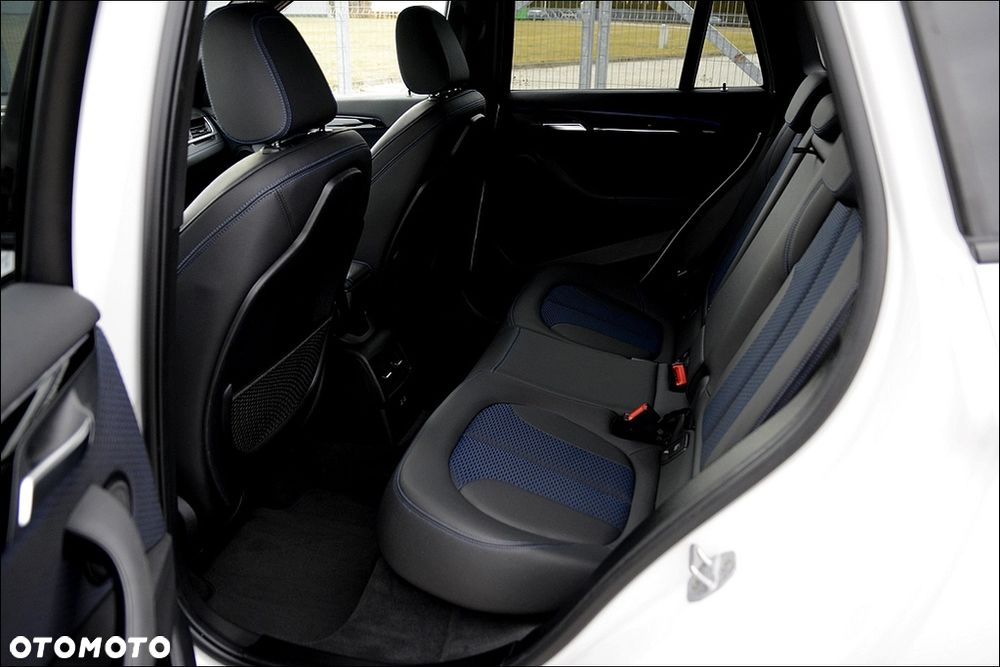 BMW X1 sDrive18d M Sport sport - 20