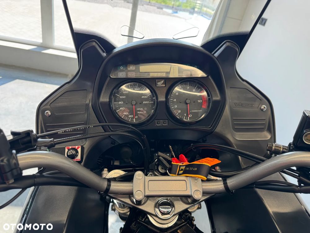 Honda XL - 32