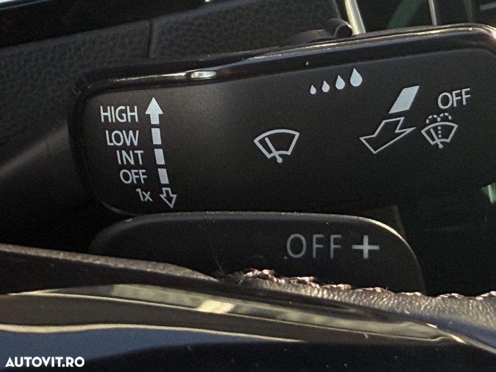 Volkswagen Passat 2.0 TDI SCR DSG Highline - 26