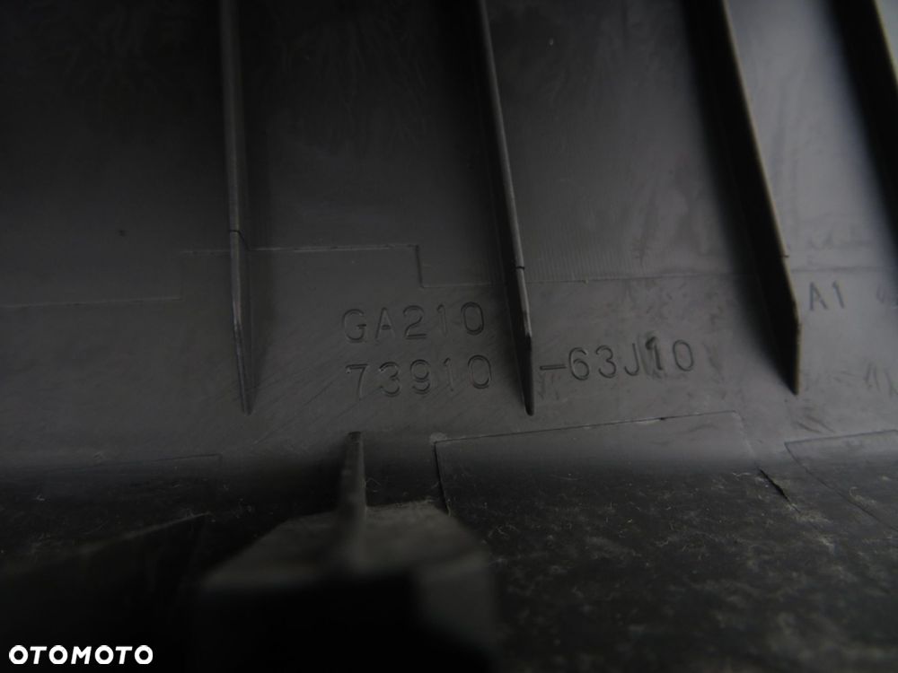 PODUSZKA PASAŻERA SUZUKI SWIFT IV 7392063J00 7391063J10 - 3