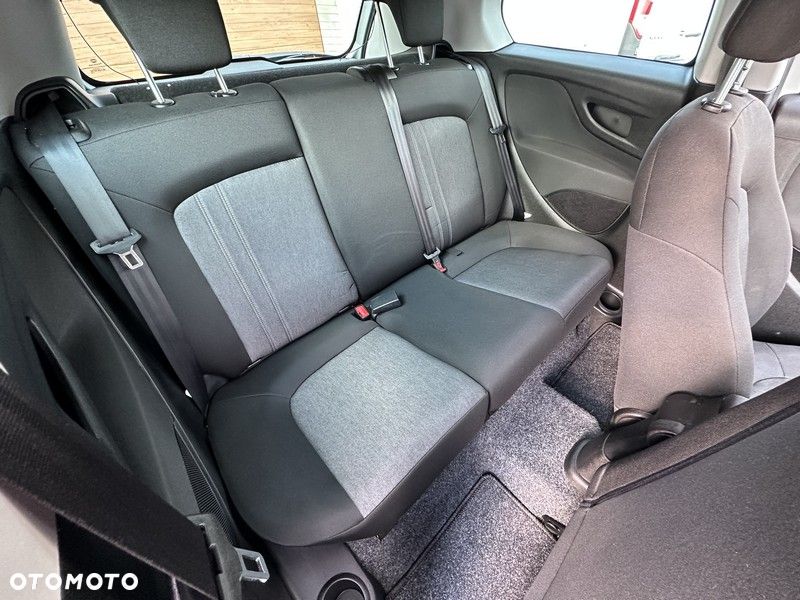 Fiat Punto 1.4 Easy S&S - 23