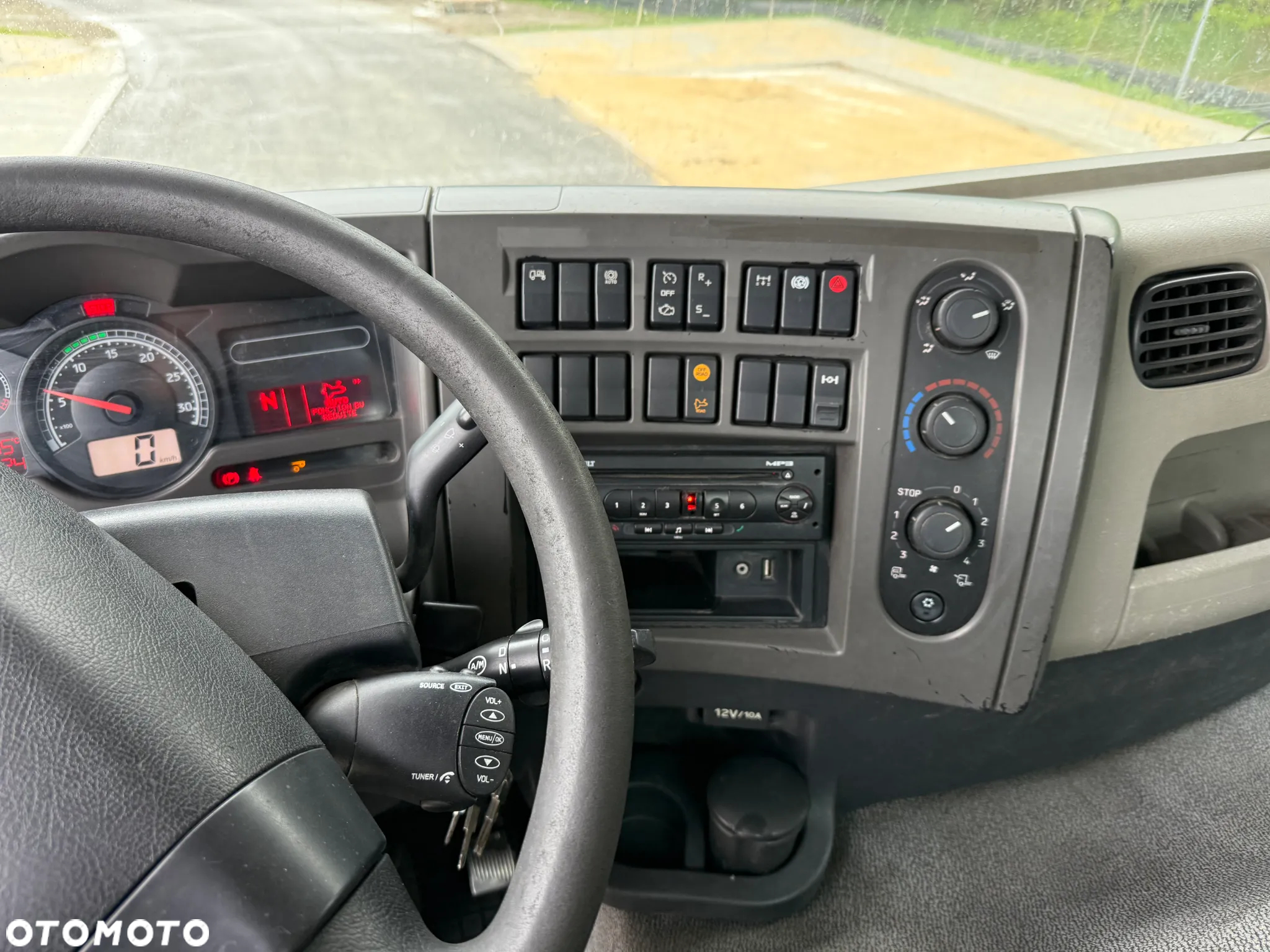 Renault Premium Lander 410 DXi - 9