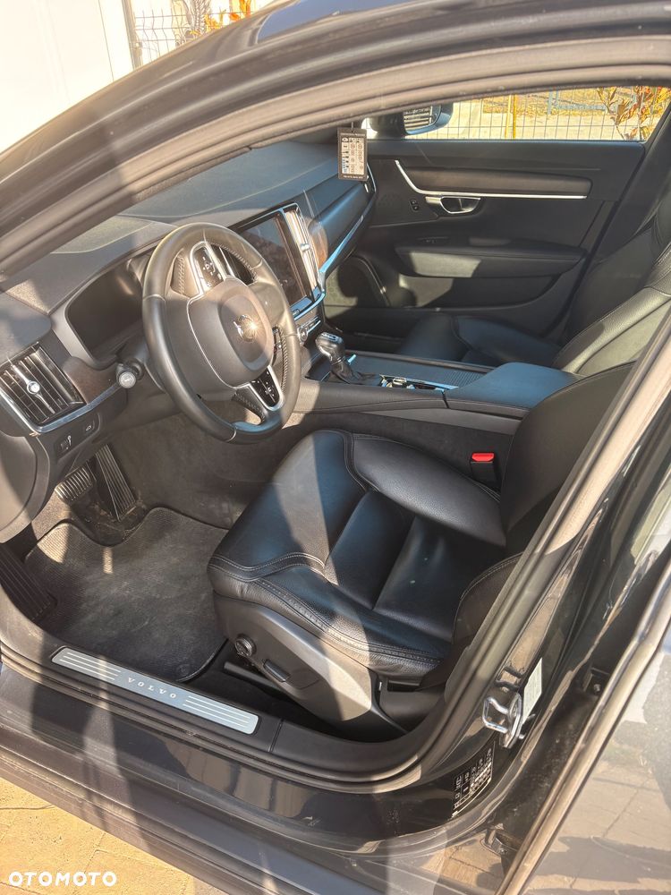 Volvo V90 D4 AWD Geartronic Momentum - 13