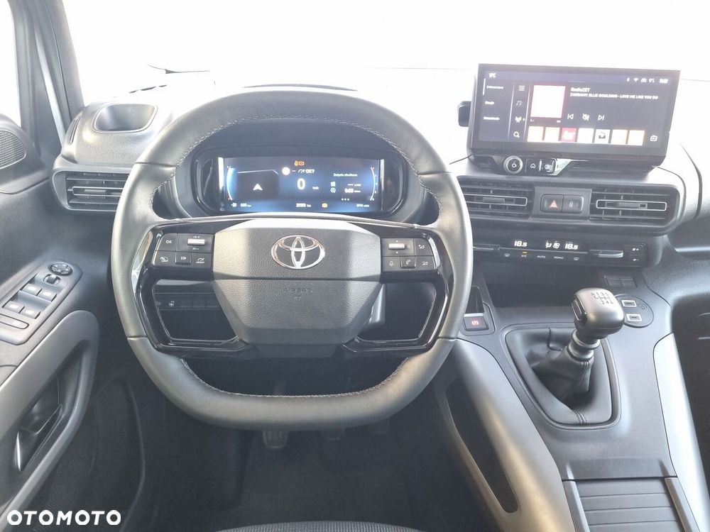 Toyota Proace City Verso 1.5 D-4D VIP - 17