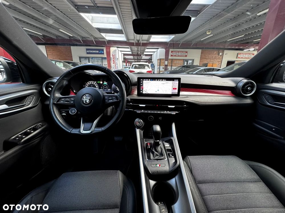 Alfa Romeo Tonale 1.5 T4 GSE mHEV TI DCT - 16