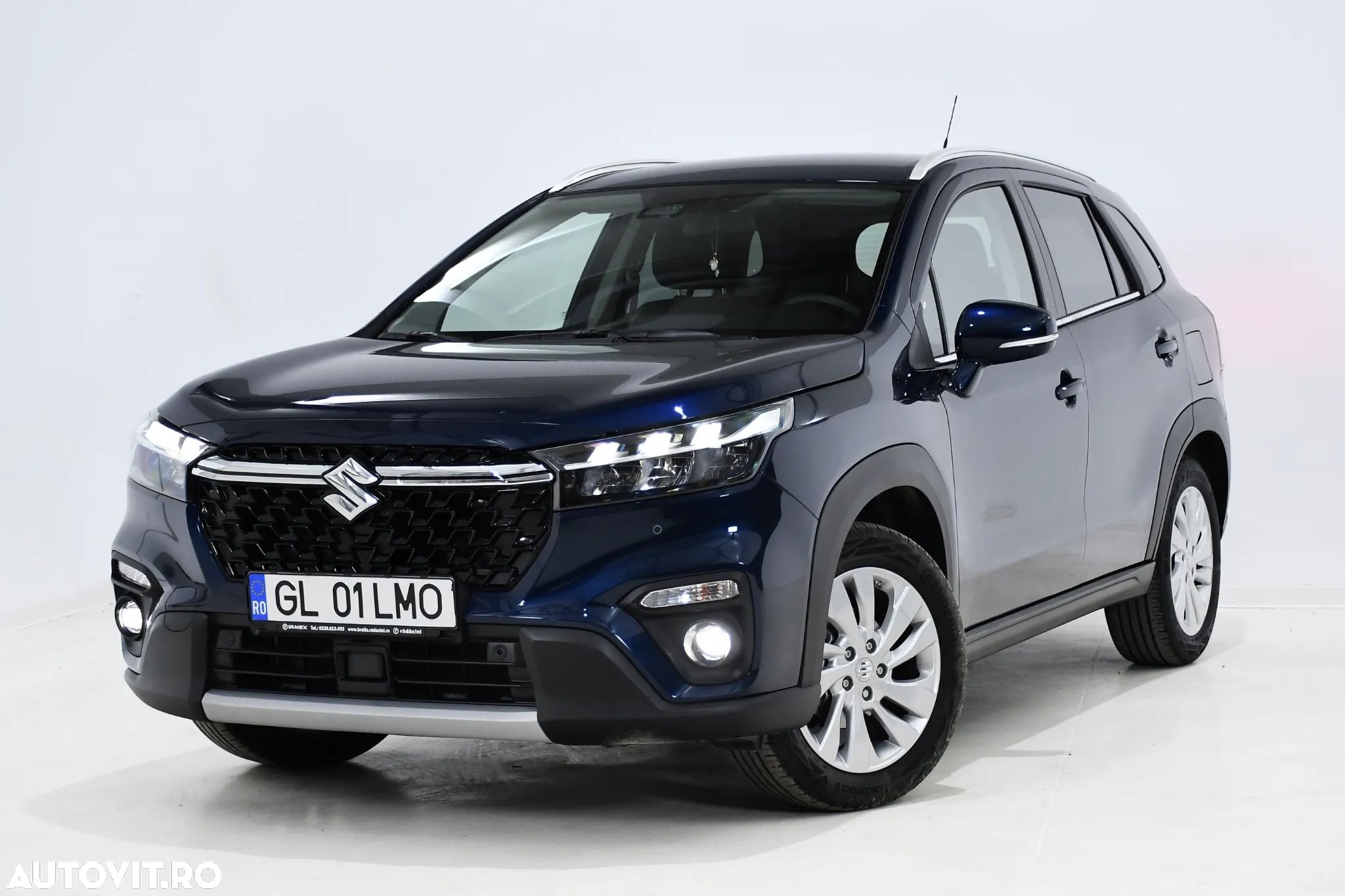 Suzuki SX4 S-Cross 1.5 AllGrip HEV Passion - 1