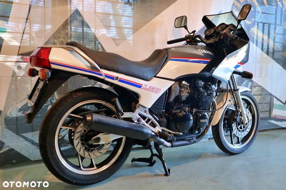 Yamaha XJ - 15
