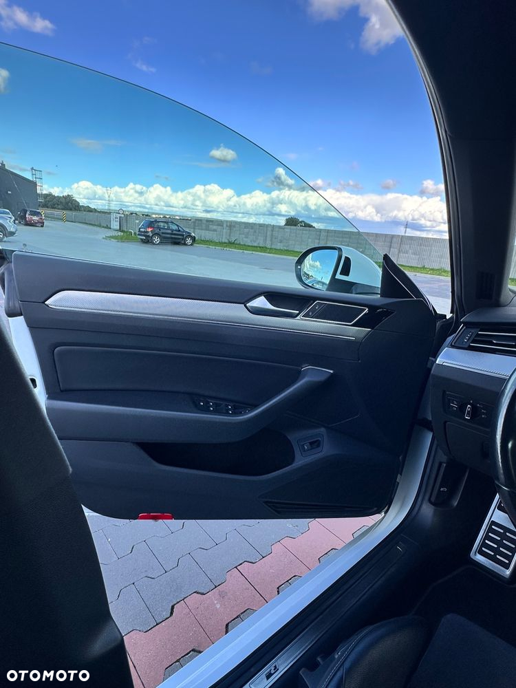 Volkswagen Arteon 2.0 TSI R-Line DSG - 12