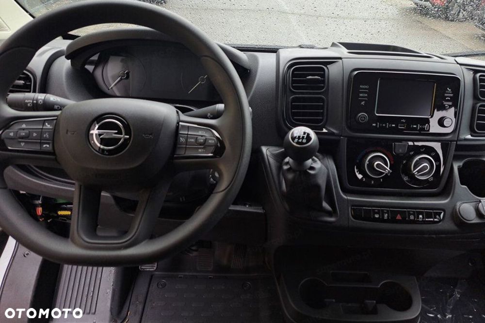 Opel Movano - 7