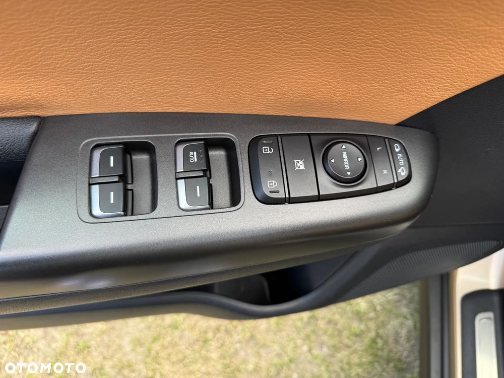 Kia Sportage 1.6 GDI 2WD DREAM-TEAM EDITION - 10