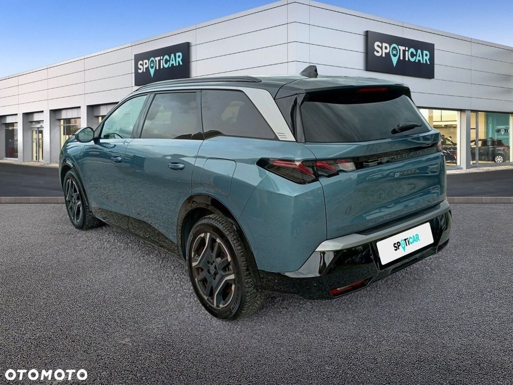 Peugeot E-5008 73kWh GT - 8