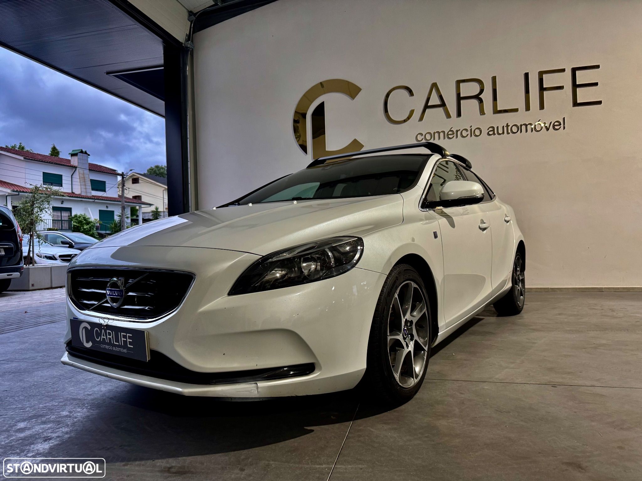 Volvo V40 D2 Ocean Race - 1