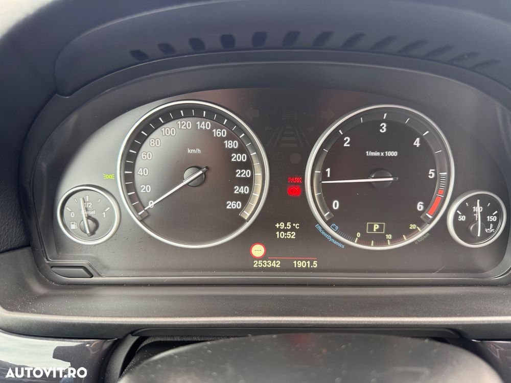 BMW 5 Series 2014 — imagine 9