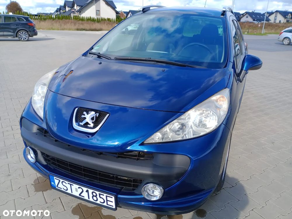 Peugeot 207 - 2