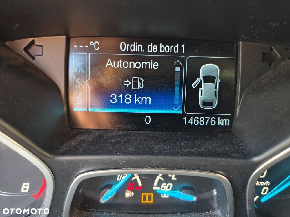 Ford Kuga 1.5 EcoBoost 2x4 Titanium - 19
