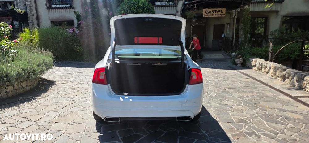 Volvo S60 - 23