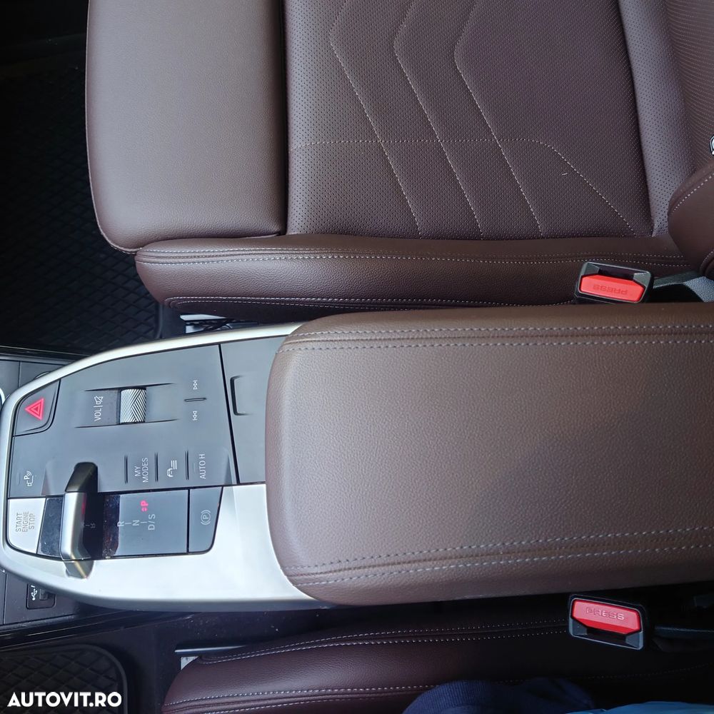 BMW X1 xDrive23d AT MHEV - 10