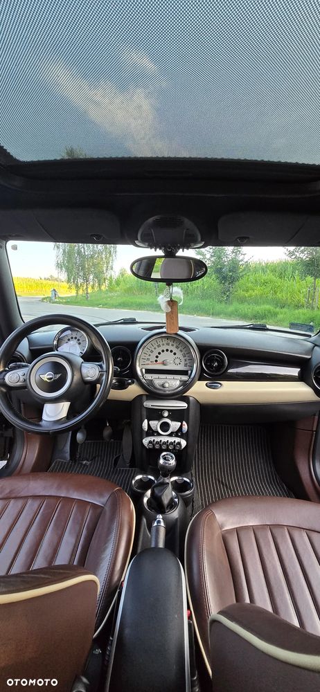 MINI Clubman Cooper D - 15