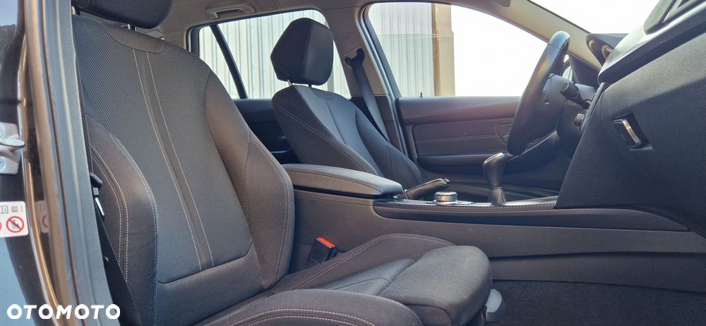 BMW Seria 3 - 16