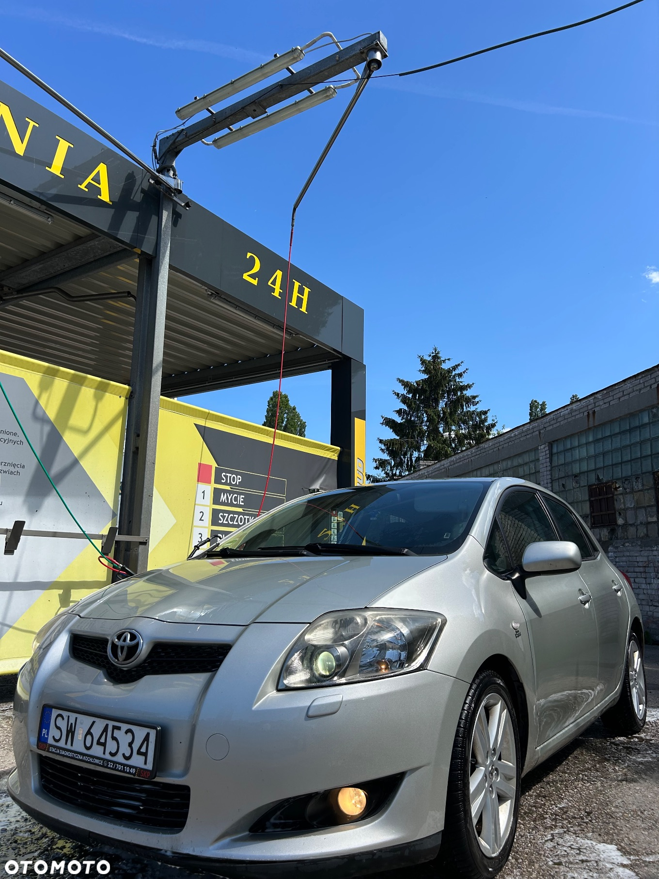 Toyota Auris 2.2 D-4D X + NAVI - 15
