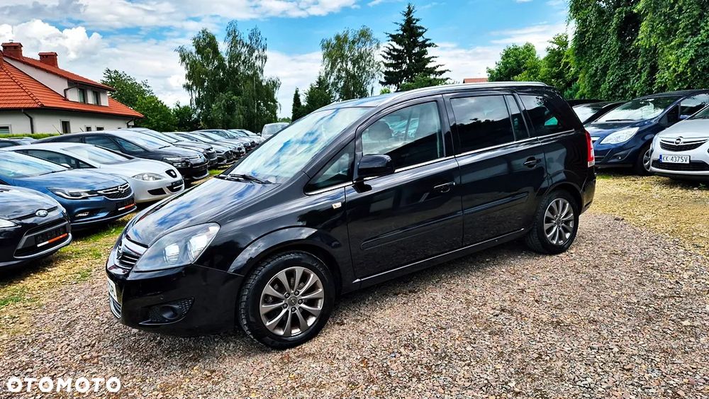 Opel Zafira 1.8 Cosmo EU5 - 22