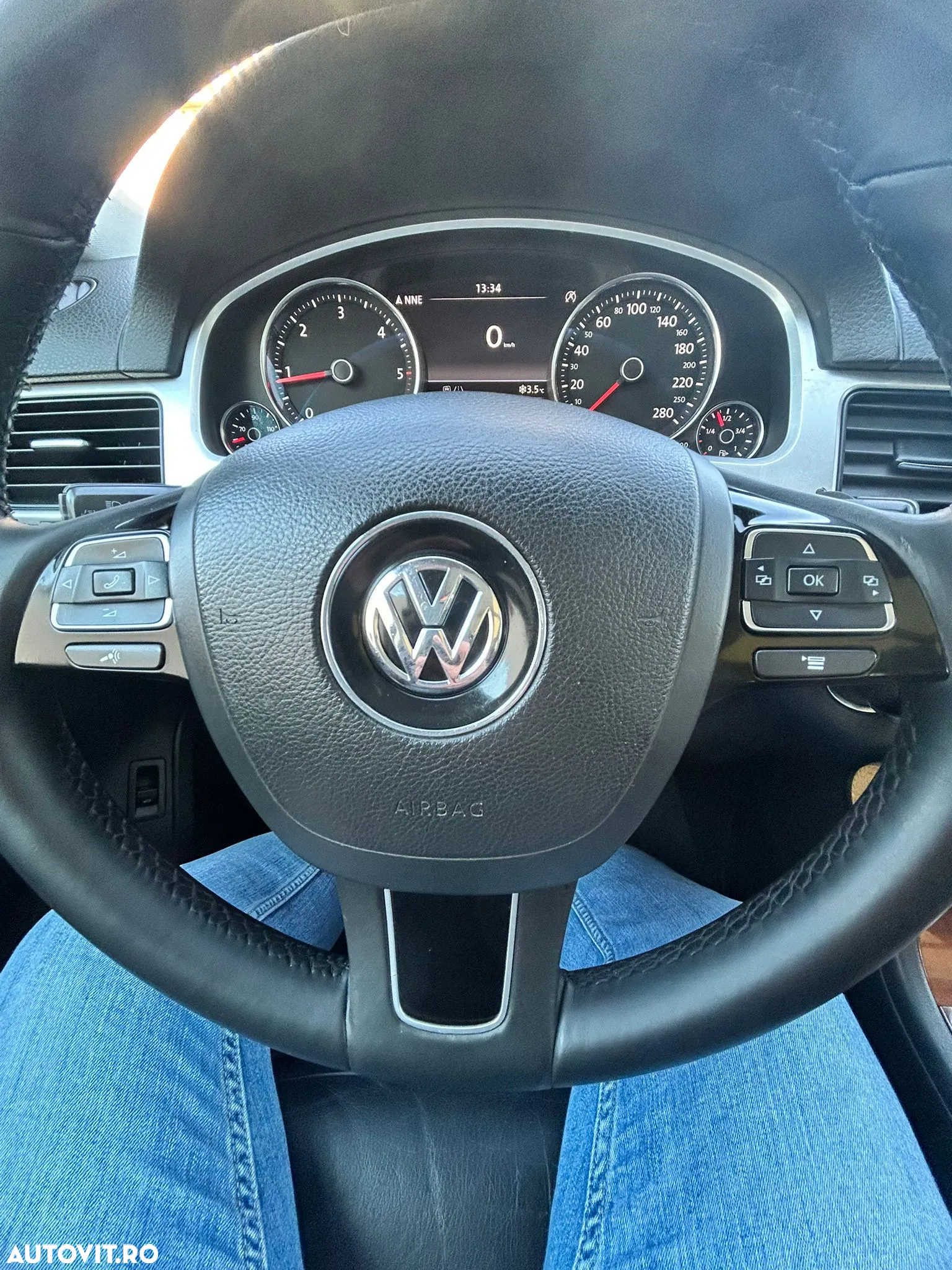 Volkswagen Touareg - 13