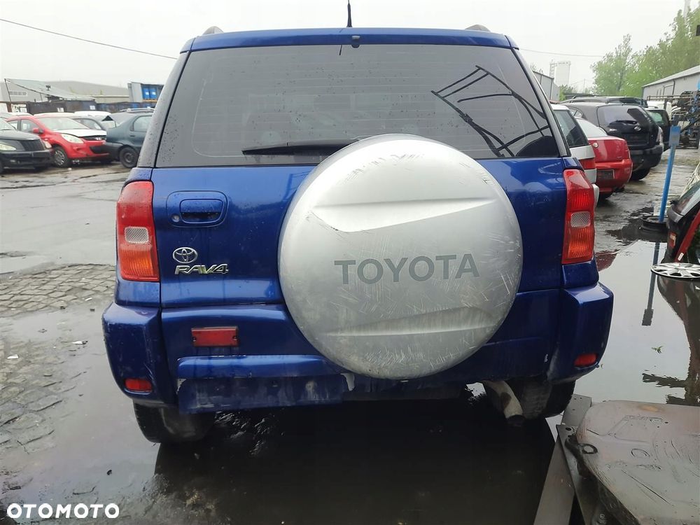 Toyota RAV4 II 1,8 VVTi BENZYNA 2000-2005 3 DRZWI LAK: 8M6 CZĘŚCI - 3