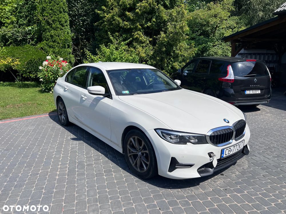 BMW Seria 3 2019 photo 3