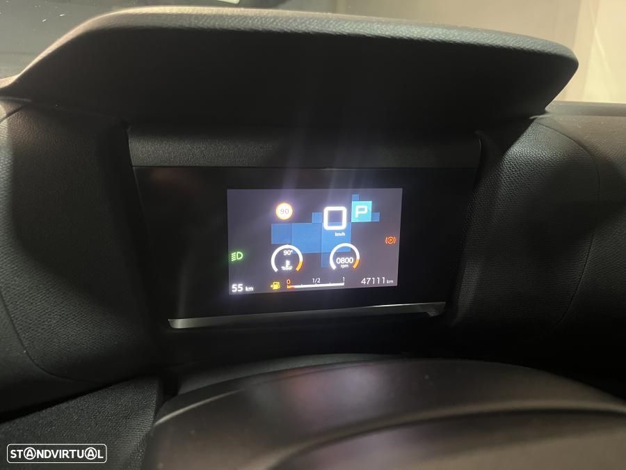 Citroën C4 X 1.2 PureTech Plus EAT8 - 14