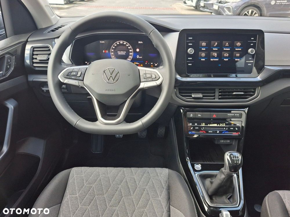 Volkswagen T-Cross - 24