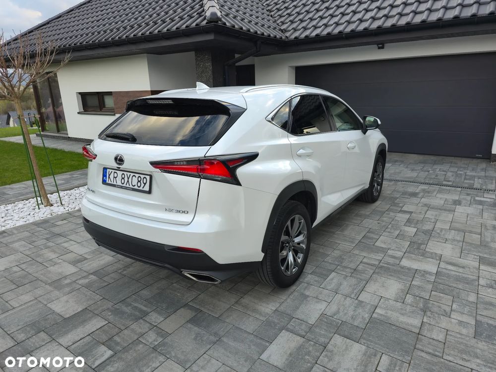 Lexus NX 300 GPF Comfort AWD - 3