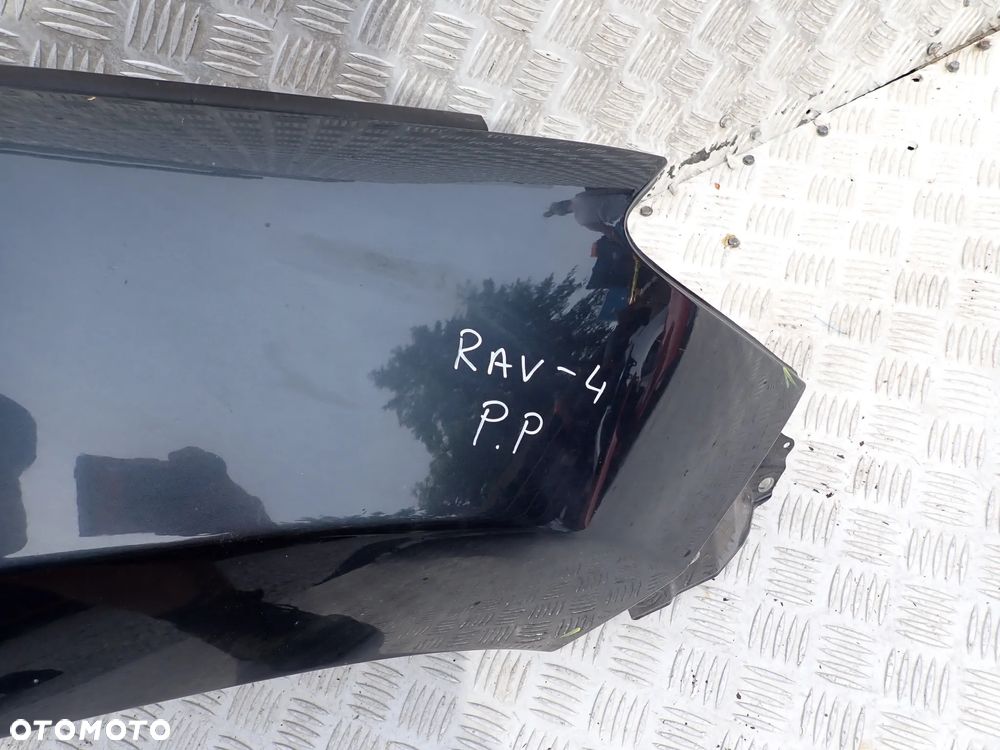 BŁOTNIK PRAWY PRZÓD TOYOTA RAV-4 - 2