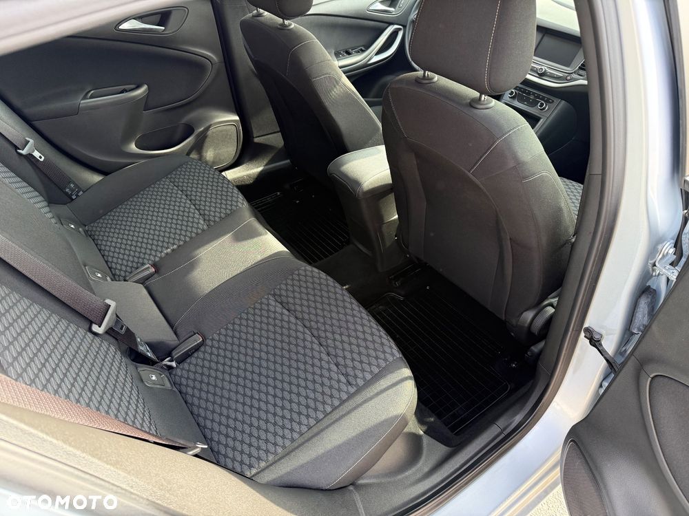 Opel Astra 1.4 T GPF Dynamic - 18