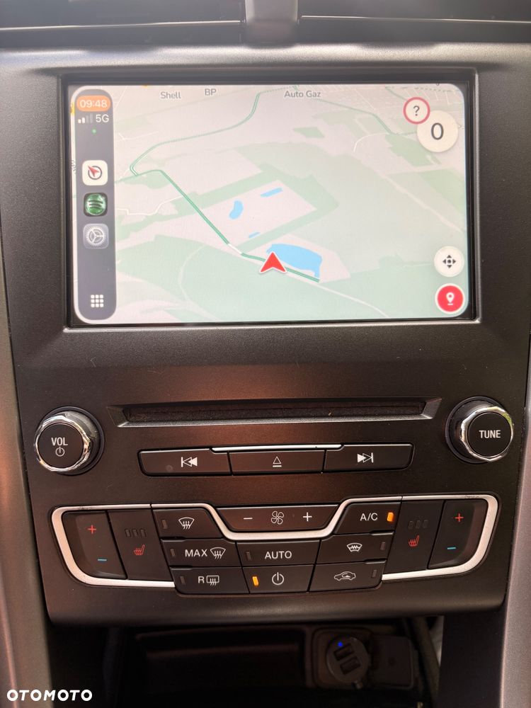Ford Mondeo 1.5 EcoBoost Titanium - 25
