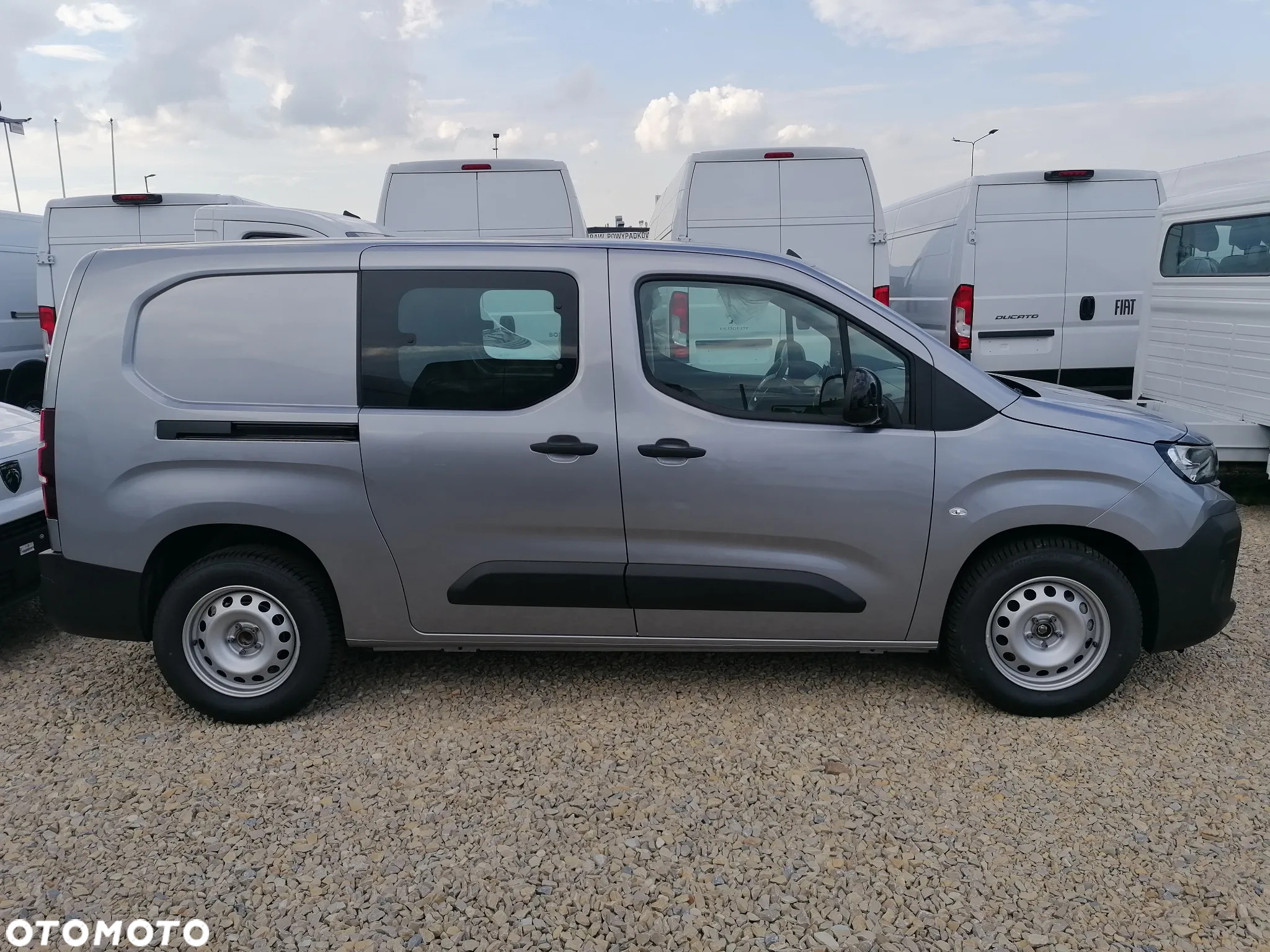 Peugeot Partner Furgon Brygadowy 5miejsc 1.5 HDi 130KM EAT8 AUTOMAT !! Od ręki !! - 4