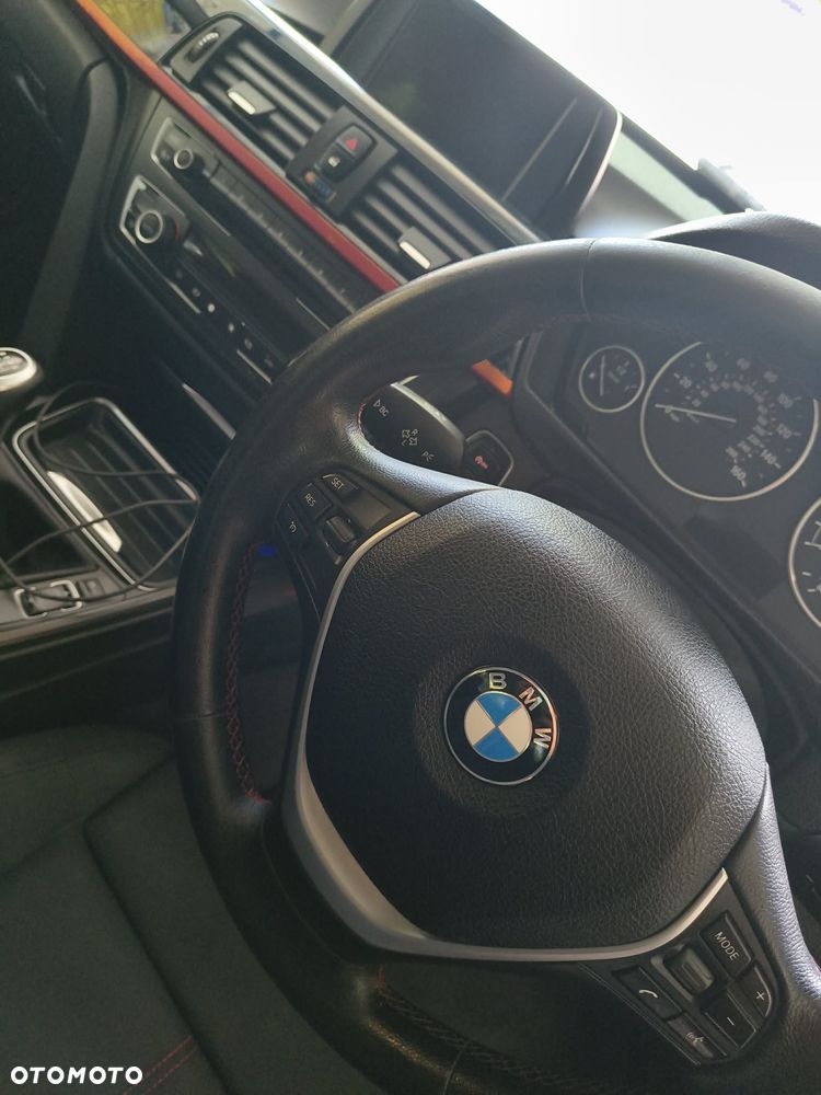 BMW Seria 3 316d Sport Line EU6 - 11