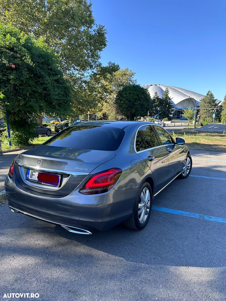 Mercedes-Benz C 220 d 4Matic 9G-TRONIC Avantgarde - 2