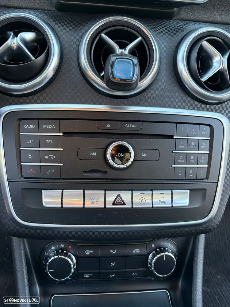 Mercedes-Benz A 180 d Urban - 22