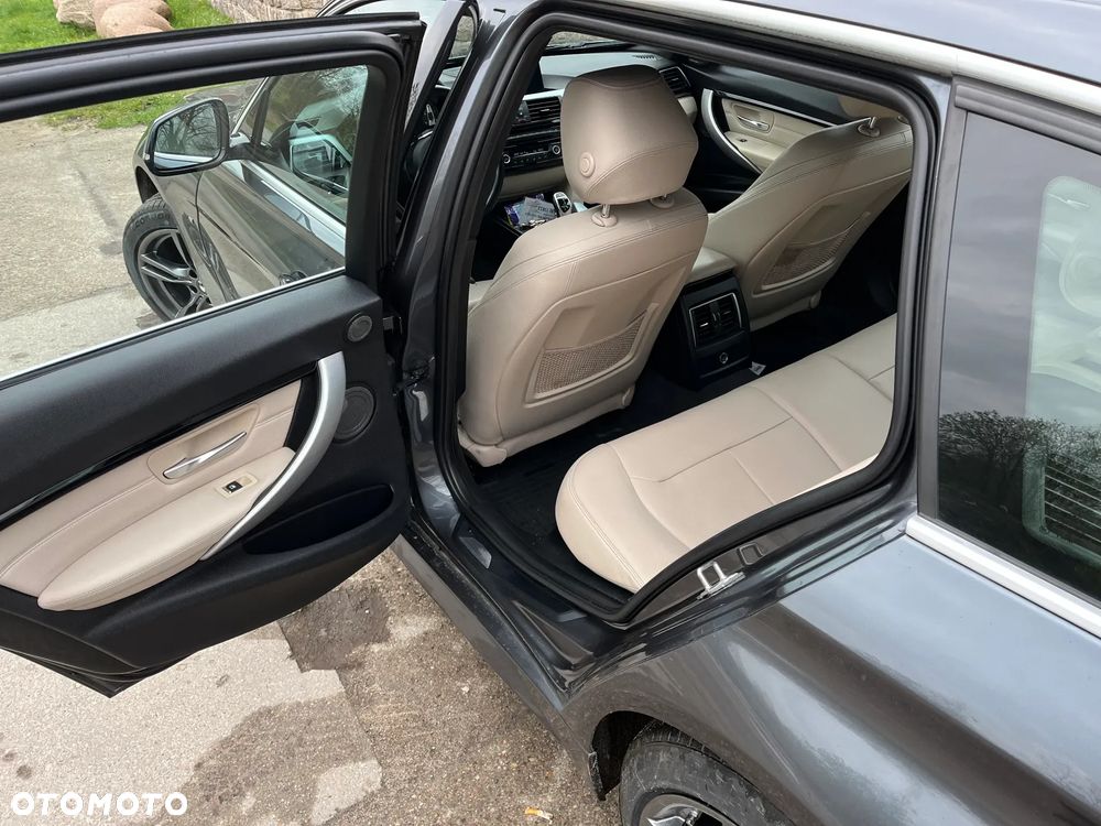 BMW Seria 3 320d Advantage sport - 2