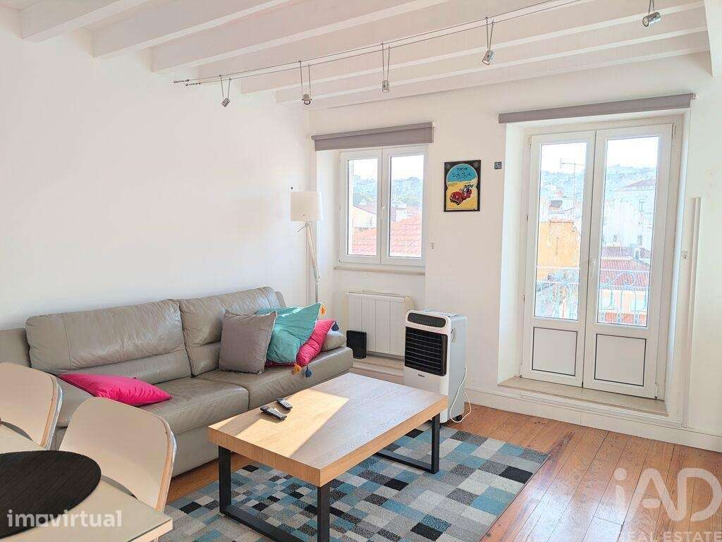Apartamento T2 em Misericórdia de 76,00 m2 - Grande imagem: 3/22